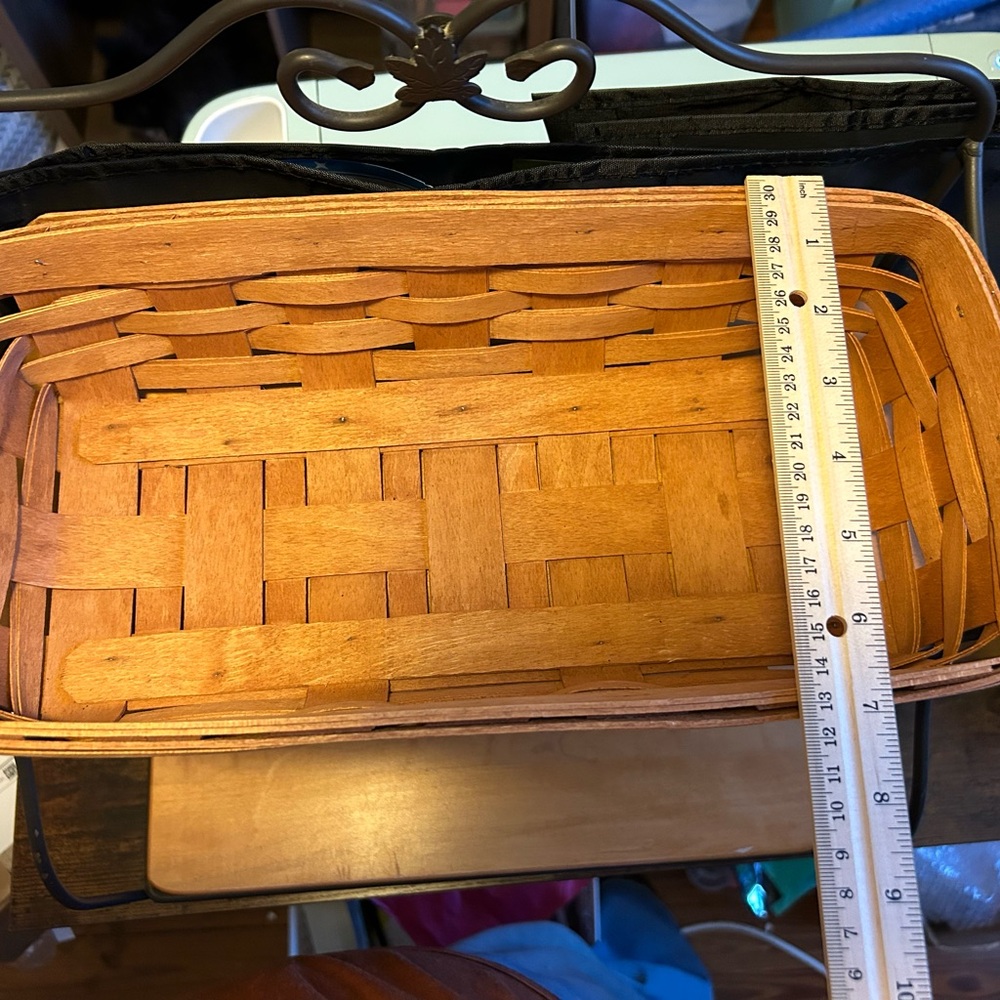 Longaberger Warm Brown Woven Basket - Picture 8 of 9